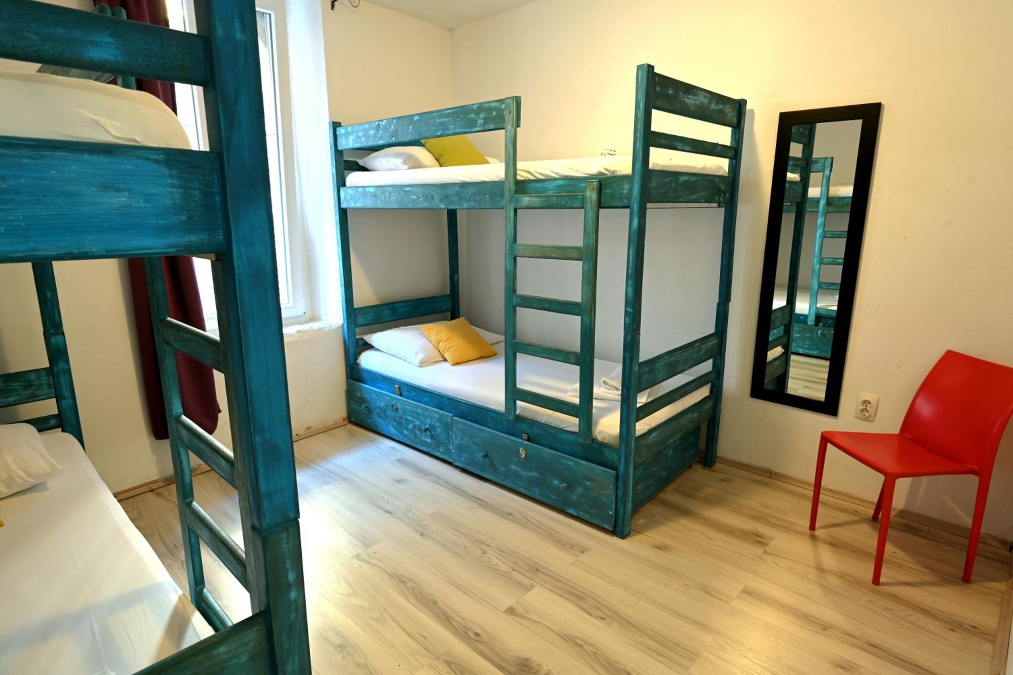 White Rabbit Hostel フヴァル エクステリア 写真