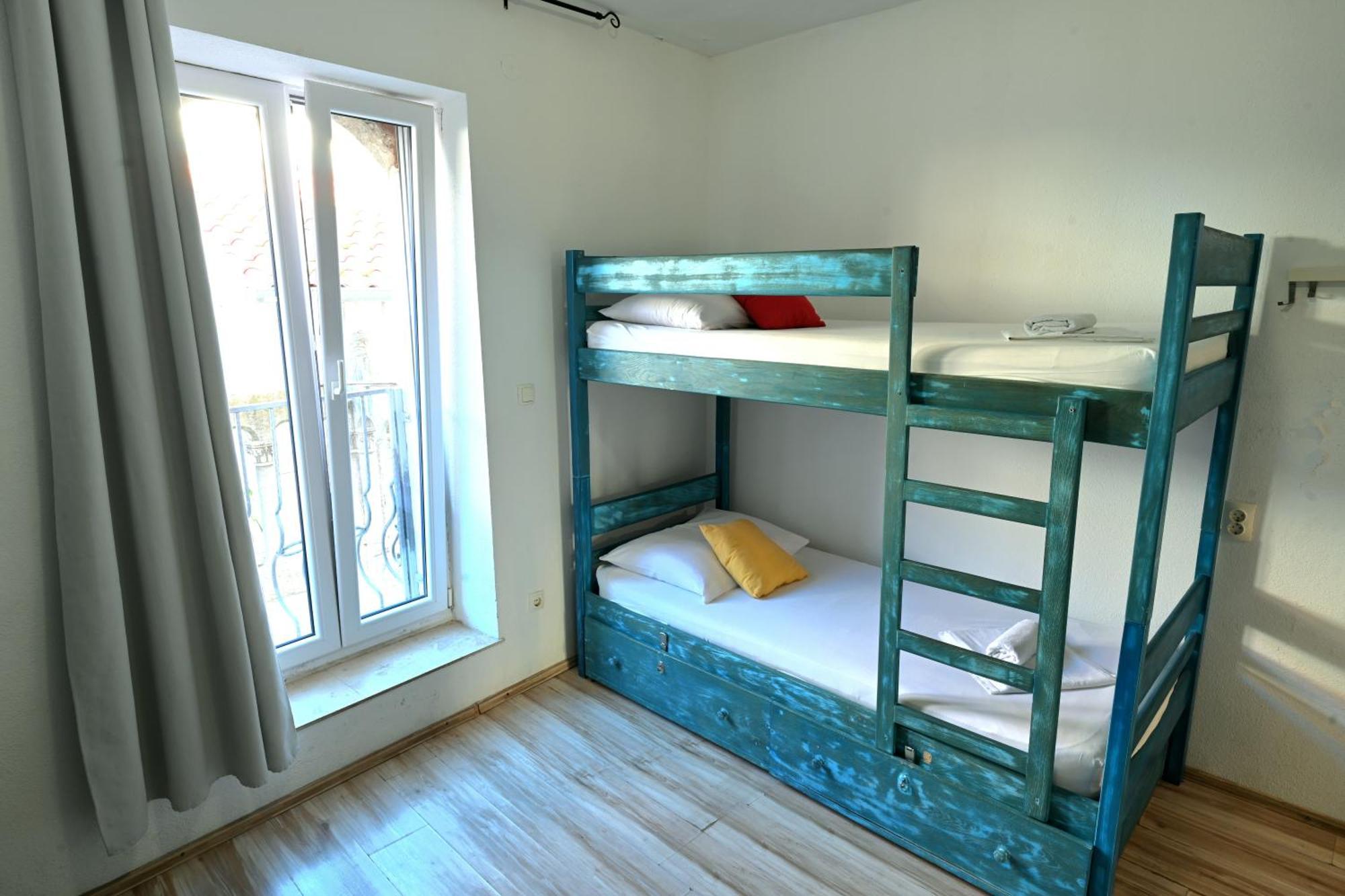 White Rabbit Hostel フヴァル エクステリア 写真