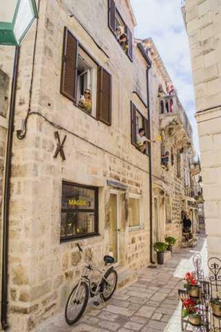White Rabbit Hostel フヴァル エクステリア 写真